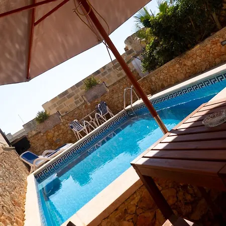 Prickly Pear Holiday No.1 سان لاورينْتْسْ