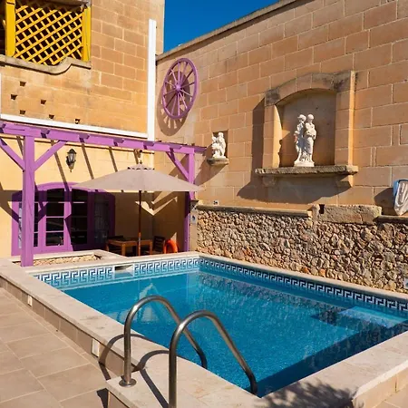 Prickly Pear Holiday No.1 * سان لاورينْتْسْ