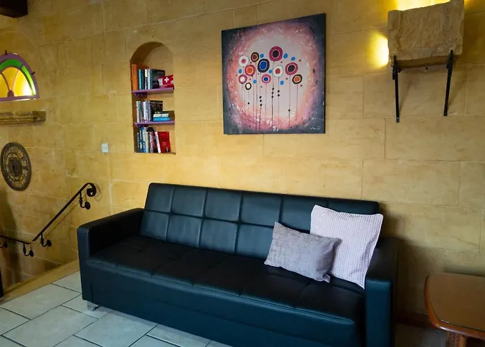 Prickly Pear Holiday No.1 * San Lawrenz