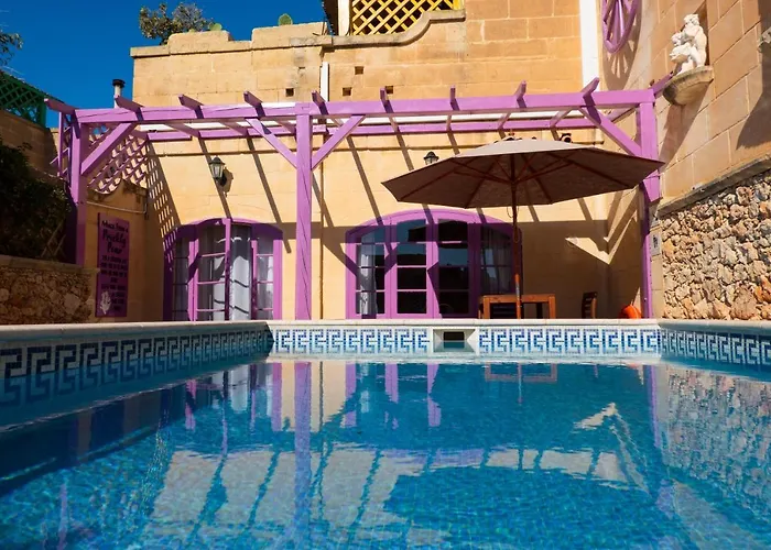 Prickly Pear Holiday No.1 * San Lawrenz